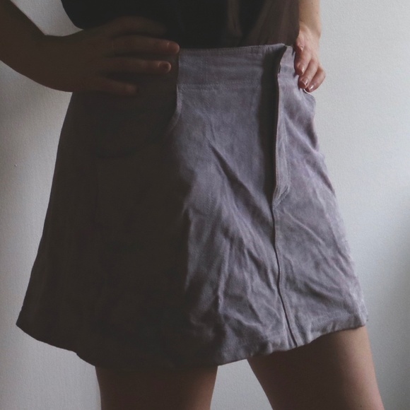 VINTAGE PURPLE SUEDE SKIRT - Picture 1 of 3